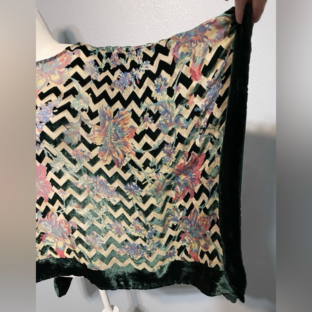 Boho Green Chevron Poncho Top Velvet Burnout Western Lagenlook Cowgirl Medium - Picture 2 of 7
